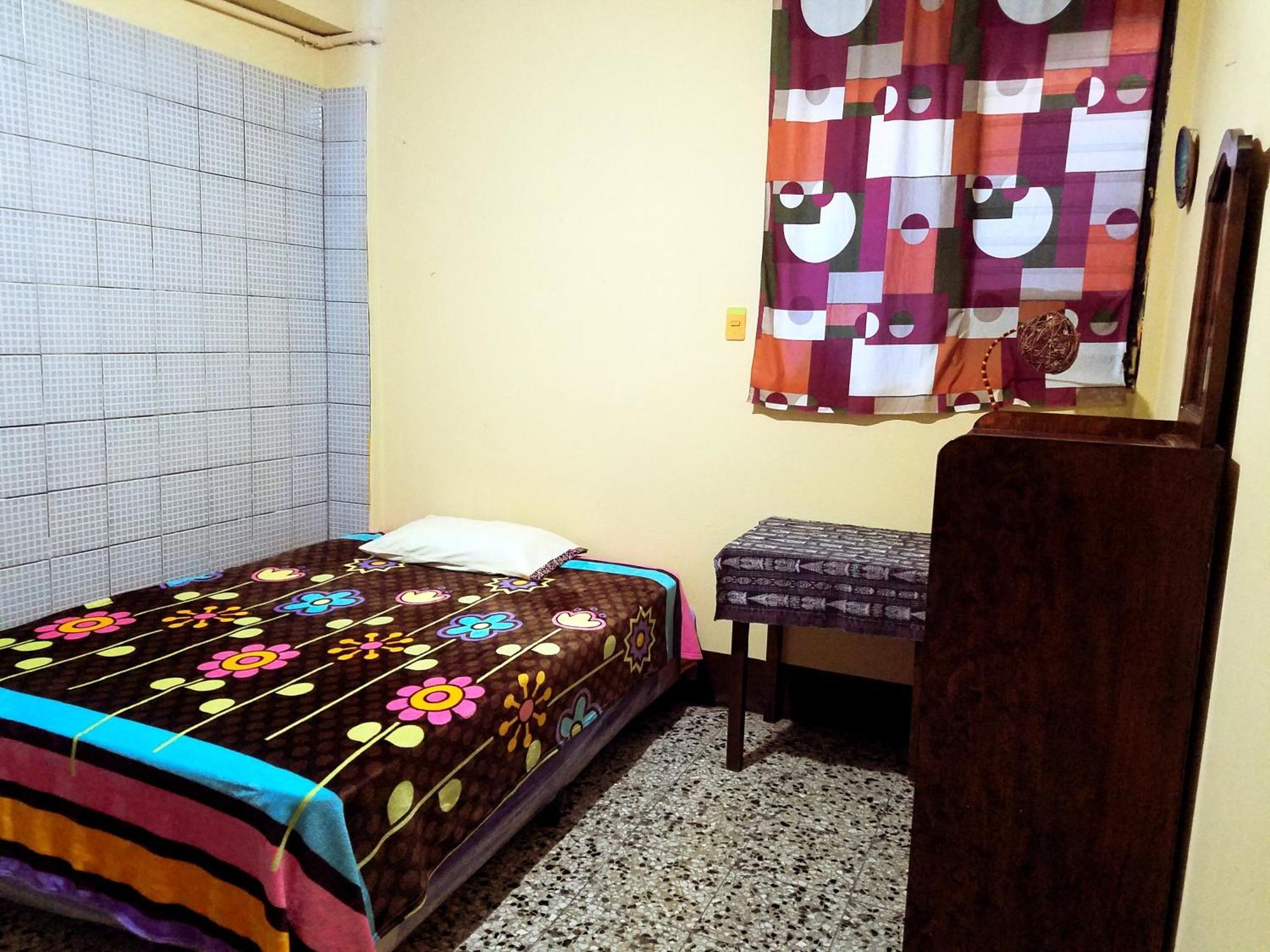 Casa Guillermo Batz Bed and Breakfast San Pedro La Laguna Δωμάτιο φωτογραφία